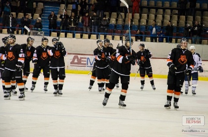 «Молот-Прикамье» переиграл питерское «Динамо» 5:4