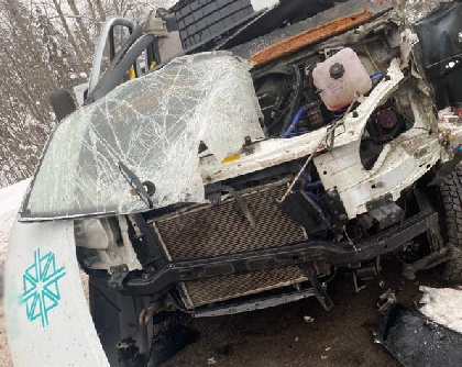 В Пермском крае при столкновении «Газели» и грузовика погибли четыре человека