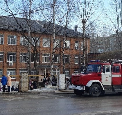 В пермской школе случился пожар