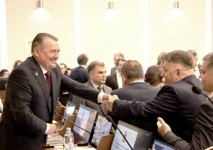 Валерий Сухих: «Краевой парламент оказывает всестороннюю поддержку местным думам»