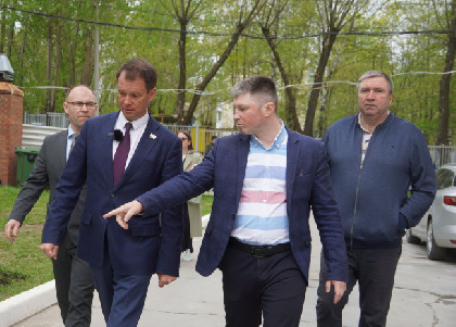 Дмитрий Малютин проверил качество благоустройства в Индустриальном районе