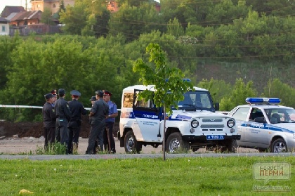 Прикамец забрался в чужой дом и сломал телевизор лопатой