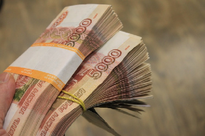 В Кудымкаре бухгалтер школы присвоила себе 240 тысяч рублей