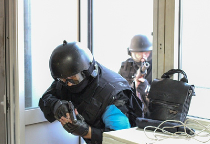 Полиция Ставрополья задержала банду пермяков, укравших из банкоматов более 16 млн рублей