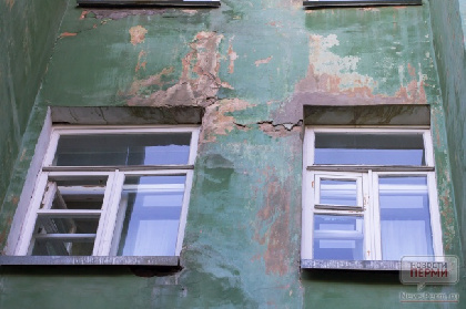 В Перми прокуратура ограничит доступ к четырем аварийным нежилым домам