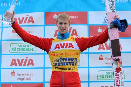 Пермяк стал чемпионом мира по прыжкам на лыжах с трамплина