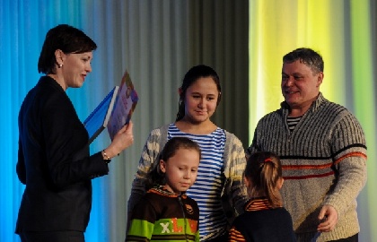 В Пермском крае по итогам конкурса определили пять лучших многодетных семьей