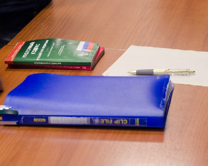 В Перми полиция ищет женщину, которая тратит деньги с чужой карты