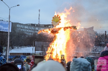 В Перми на Масленицу в ледовый городок пришло 11 тысяч человек