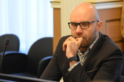 Депутат Илья Лисняк в суде признал получение займа
