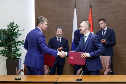 Подписан специальный инвестиционный контракт между Пермским краем и предприятием «Сибур-Химпром»