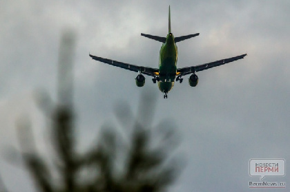 ЧП в аэропорту Екатеринбурга: самолеты временно приземляются в Перми