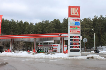 Пермское УФАС проверит цены на бензин на автозаправках «Лукойл-Уралнефтепродукт»