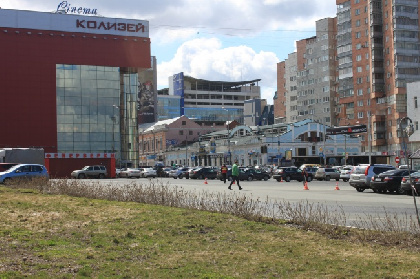 Пермского предпринимателя оштрафовали за использование пауков без лицензии в ТРК «Колизей»