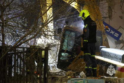 В мэрии рассказали, почему не расселяли аварийный дом на ул. Чкалова,38