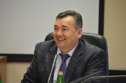 Валерий Сухих: Молодежь формируют не просто молодежную политику региона, но и его будущее