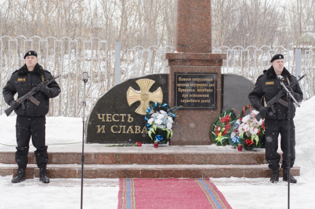 Пермь ведено. Памятник Пермскому ОМОНУ. Пермский ОМОН 29 марта 2000. Гибель Пермского ОМОНА В Чечне в 2000 году.