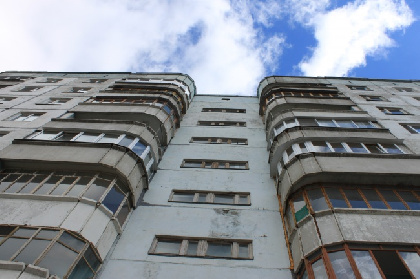 Пермский краевой суд частично удовлетворил иск жительницы Соликамска, пострадавшей в драке из-за ночного шума