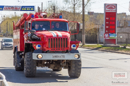 В Пермском районе загорелся автомобиль