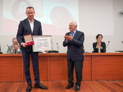 Генеральный директор «Уралкалия» награжден медалью имени Мешкова