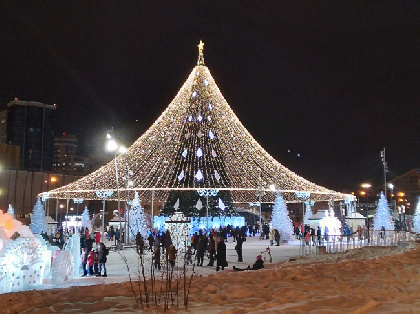 Ледовый городок «Легенды Пармы» в Перми посетили 240 тысяч человек за новогодние каникулы