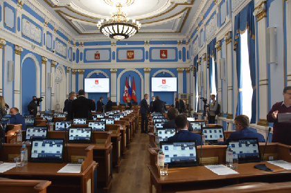 В городском парламенте выбрали руководителей думских комитетов