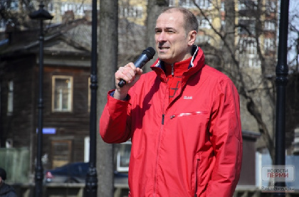 Суд в Перми продлил арест экс-депутату по делу о призывах к терроризму