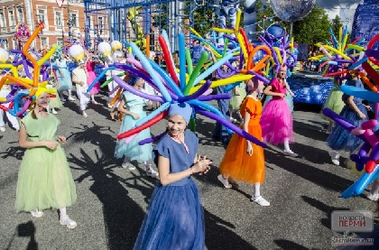 Балет, рекорды и молекулы: каким стал карнавал «Пермское яркое» в 2019 году