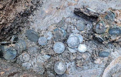 В Кунгуре нашли клад монет 18 века