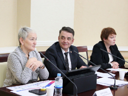 В Пермском крае не хватает около 900 врачей и 1300 средних медработников