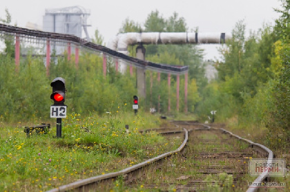 Пермяк делал закладки около железной дороги