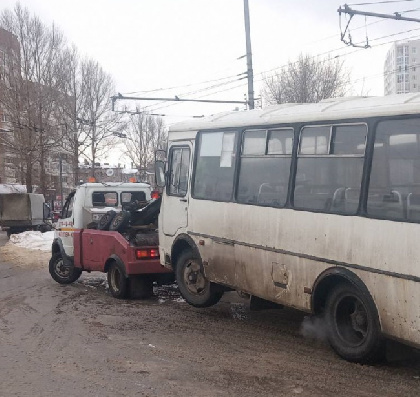 В Перми запретили эксплуатацию 262 автобусов