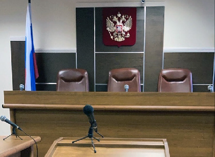 Бывший начальник наркоконтроля в Перми через суд доказывает незаконность увольнения