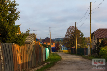 В Красновишерском районе жители поселка массово жалуются на соседа