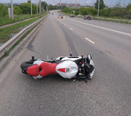 В Перми разбился мотоциклист