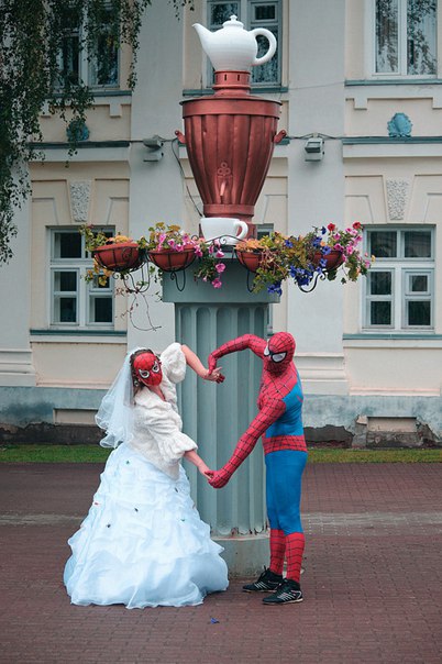 человек-паук женился.jpg