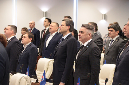 Валерий Сухих рассказал о повестке мартовского пленарного заседания краевого парламента