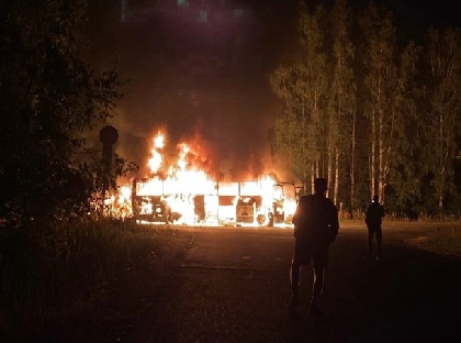 В Пермском крае на ходу загорелся пассажирский автобус
