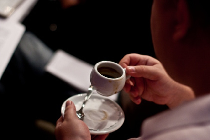 В пермской кофейне добавляют в кофе грудное молоко