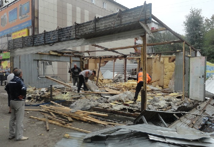 В Перми снесли более 400 незаконных павильонов