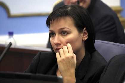 Депутата Ирину Горбунову обвиняют в угрозах