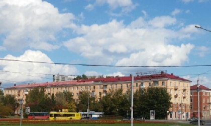 С 10 сентября крышу дома на ул. Ленина, 87, начнут перекрывать