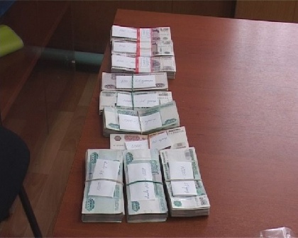 В Березниках судебный пристав похитила 148 тысяч рублей