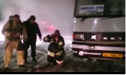 В Чайковском загорелся рейсовый автобус
